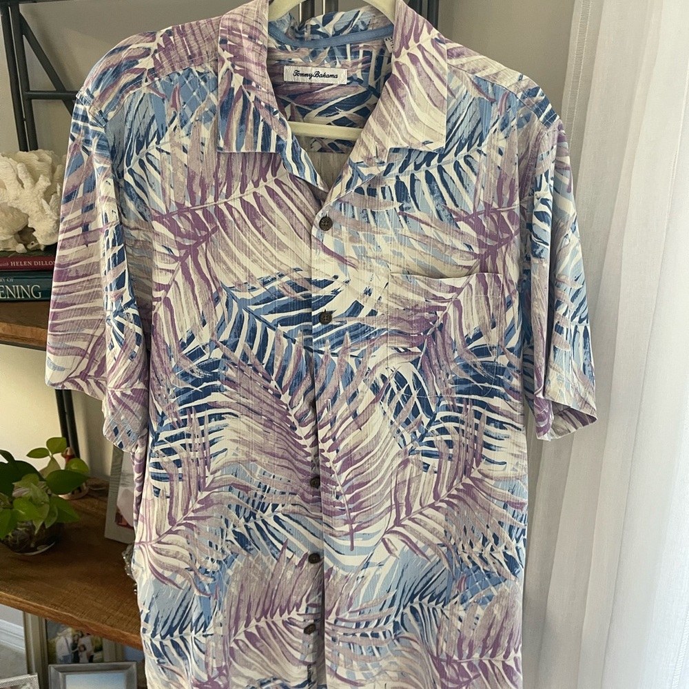 Tommy Bahama Men's Leaf Print Shirt - Blue and Purple